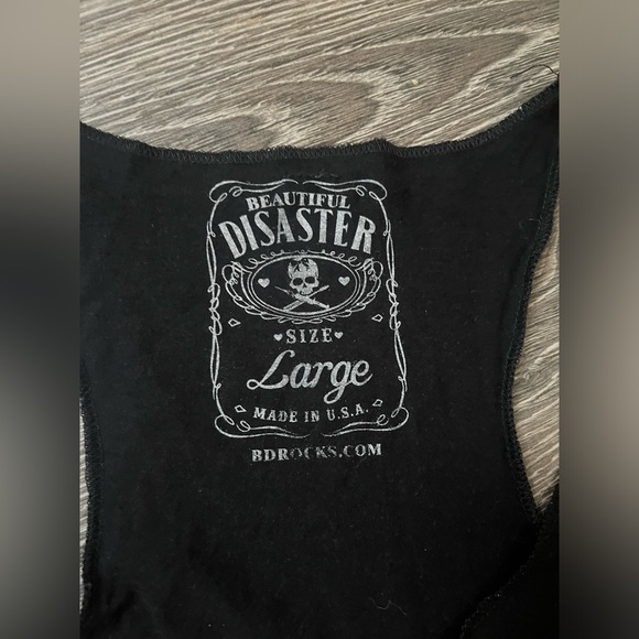 Beautiful Disaster L - Picture 3 of 4